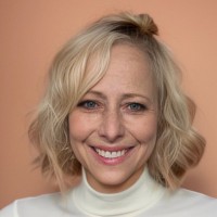 Write Label Employee Rebecca Price's profile photo