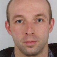 Yannick Robert Email
