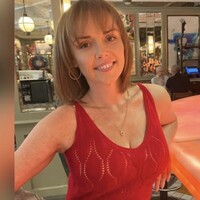 Lauren Cobb Email & Phone Number