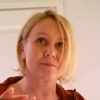 Kiviruusu Sirpa Email