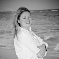 Tara Kelly-Reinhart Email & Phone Number