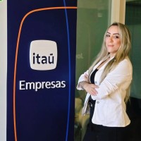 Itaú Unibanco Employee Hellen Lopes Souza's profile photo