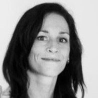 Jana Vincze Email