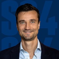 E-mail e número de telefone de Matthias Tillmann