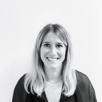 Inès Lavayssière Email