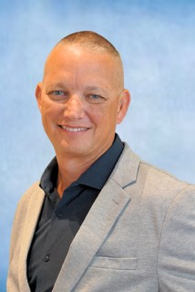 Charlie Erritt Email & Phone Number