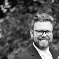 Fabian Lück Email