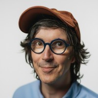 Hamish Robertson Email & Phone Number