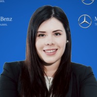 Daniela Ríos Email