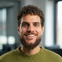 Daniel Bittar Email