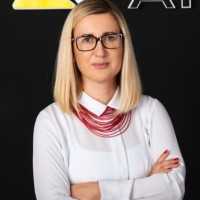 Svenia Oštrić Email