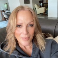 ERNO LASZLO Employee Sharon Wells's profile photo