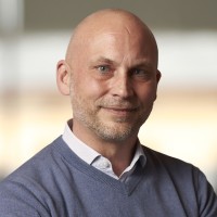 Dirk Schumacher Email