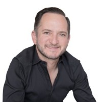 Alejandro Ferrer Email