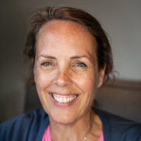 Julia Metzner Email & Phone Number