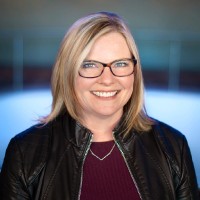 Dee Combs Email & Phone Number