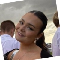 Lizzy Robinson Email