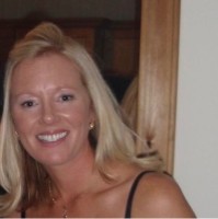 Louise Barrington-Earp Email