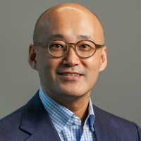 MEGAZONECLOUD Employee Doug Yeum's profile photo