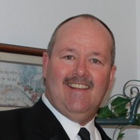 Robert Halstead Email & Phone Number