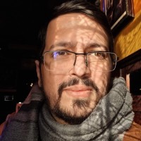 Lucas Araujo Email