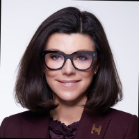 Hourglass Cosmetics Employee Laura Janes's profile photo