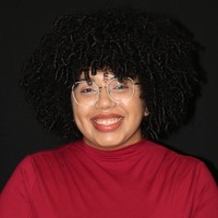 Vitoria Miranda Email & Phone Number