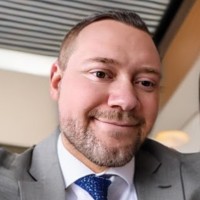 Stratos Wealth Employee Christopher Radzinski's profile photo