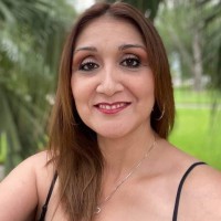 Roxanne Castillo Email & Phone Number