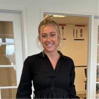 vineyard vines Employee Olivia Anderson's profile photo