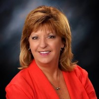 Midland Title & Escrow Employee Deb Partee's profile photo