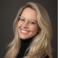 Ollo Metrics Employee Renata Ximenes Rocha's profile photo