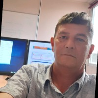 Raphaël Martinez Email