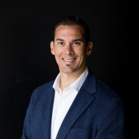 Rubén Hernández Viera Email