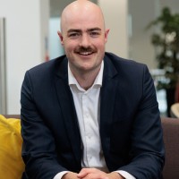 Axel Graeser Email