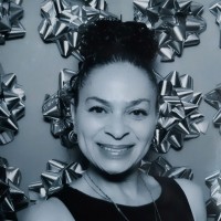 Lena Shaw Email & Phone Number