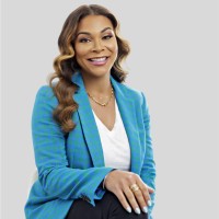 Beazer Homes Employee Elicia Azali's profile photo