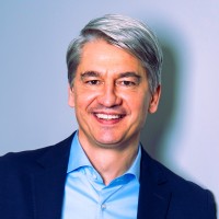 Benedikt Schell Email