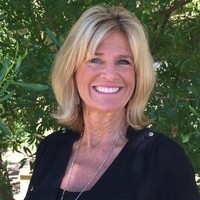 Donna Davis Email & Phone Number