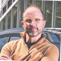 Email e telefono di T. Mayer