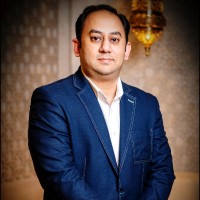 Hilton Salwa Beach Resort & Villas Employee Omar Naveed's profile photo