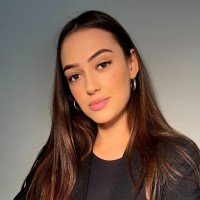 Oleksandra Petrakovska Email