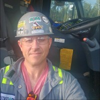 Arctic Crane Service Ltd. Employee Matthew Devost's profile photo