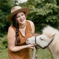 Burgundy Farm Country Day School Employee Aliana Shepard's profile photo