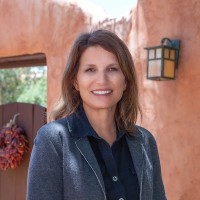 Julie McGinnis Email & Phone Number