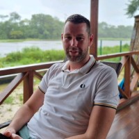 Louis van der Veen Email