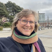 Lisa Szabo Email & Phone Number