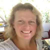 Andrea Gordon Email