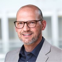 Detlef Hanuschik Email