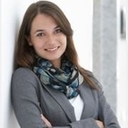 LOOP Employee Lisa Schaberreiter's profile photo